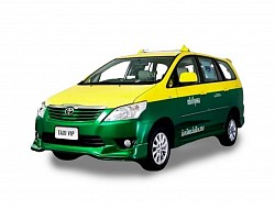 Innova รถสาธารณะ 7 ที่นั่ง